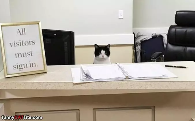 All Visitors Must Sign In