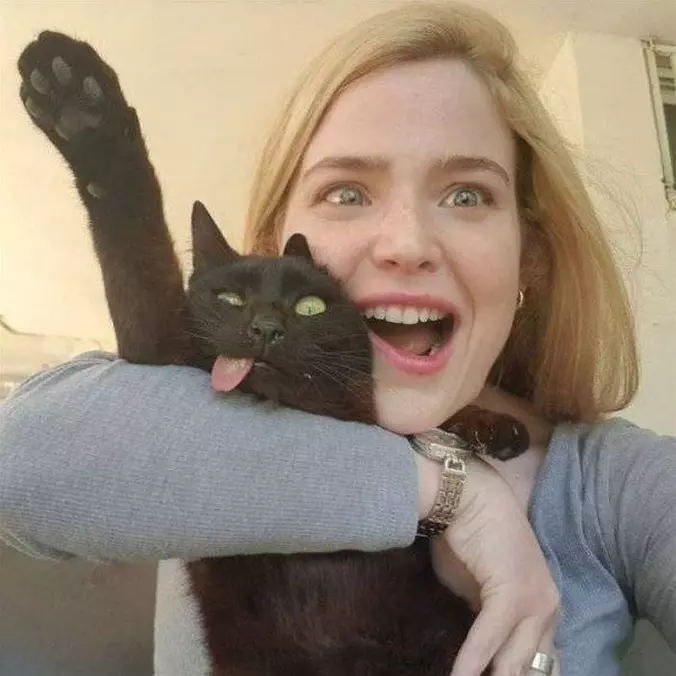 Hey Handsssss Up